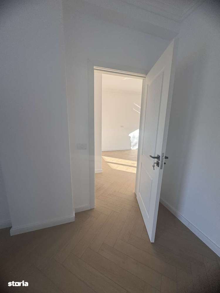 Apartament nou zona Maternă Craiovita-1