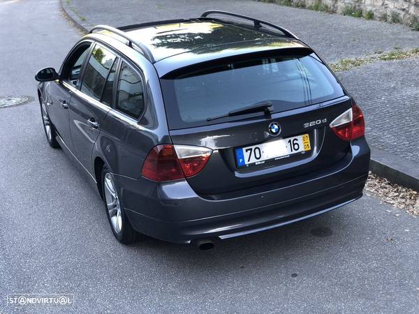 BMW 320 d Touring Exclusive - 3