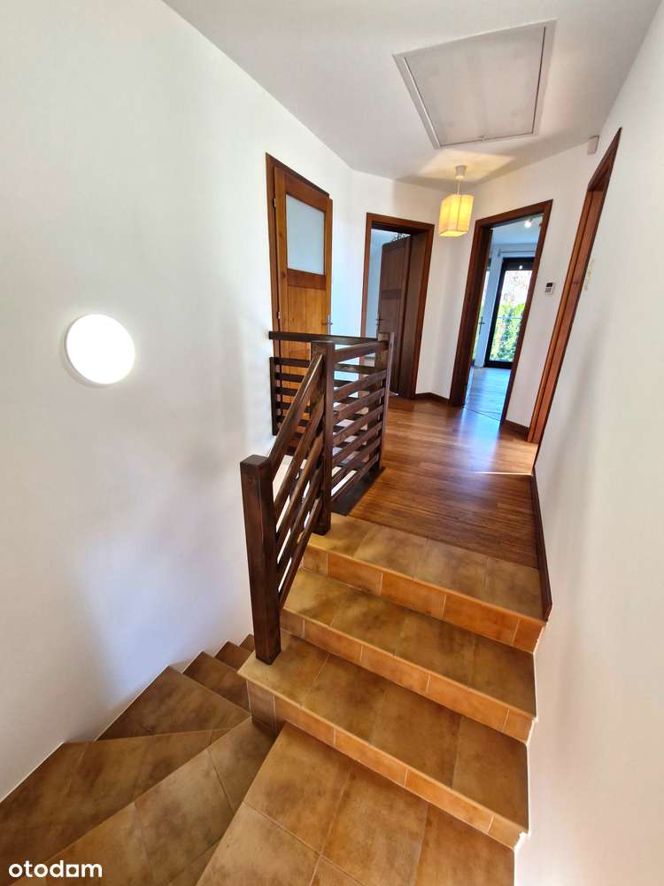 Zielonki bliźniak z ogrodem, 5pok 184m2 DO SPRZEDANIA-11