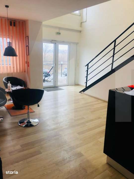 1800 de mp hala cu 300 mp de birouri, acces la 2 rampe - Imagine principală: 5/11