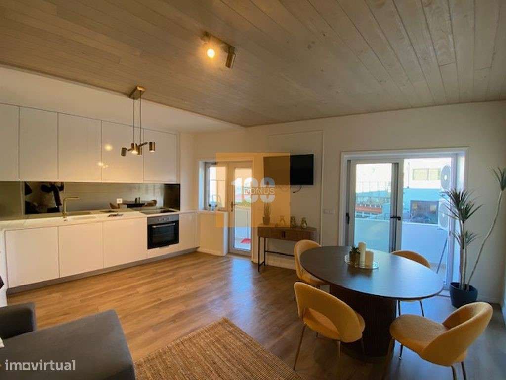 T2 renovado, com varanda, no Bonfim - Grande imagem: 5/26