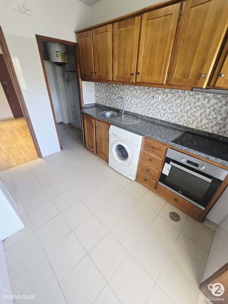 Apartamento T2+1 em Oliveira do Douro (V.N.Gaia) - Grande imagem: 3/11