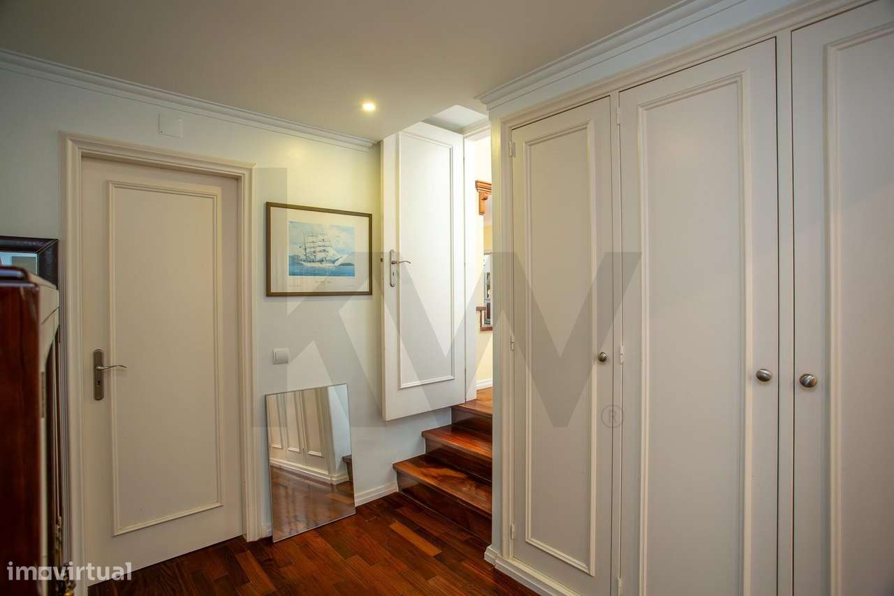 Moradia de Luxo T3 + 1 com Piscina e Jardim Privado em Alcabideche, Ca-36