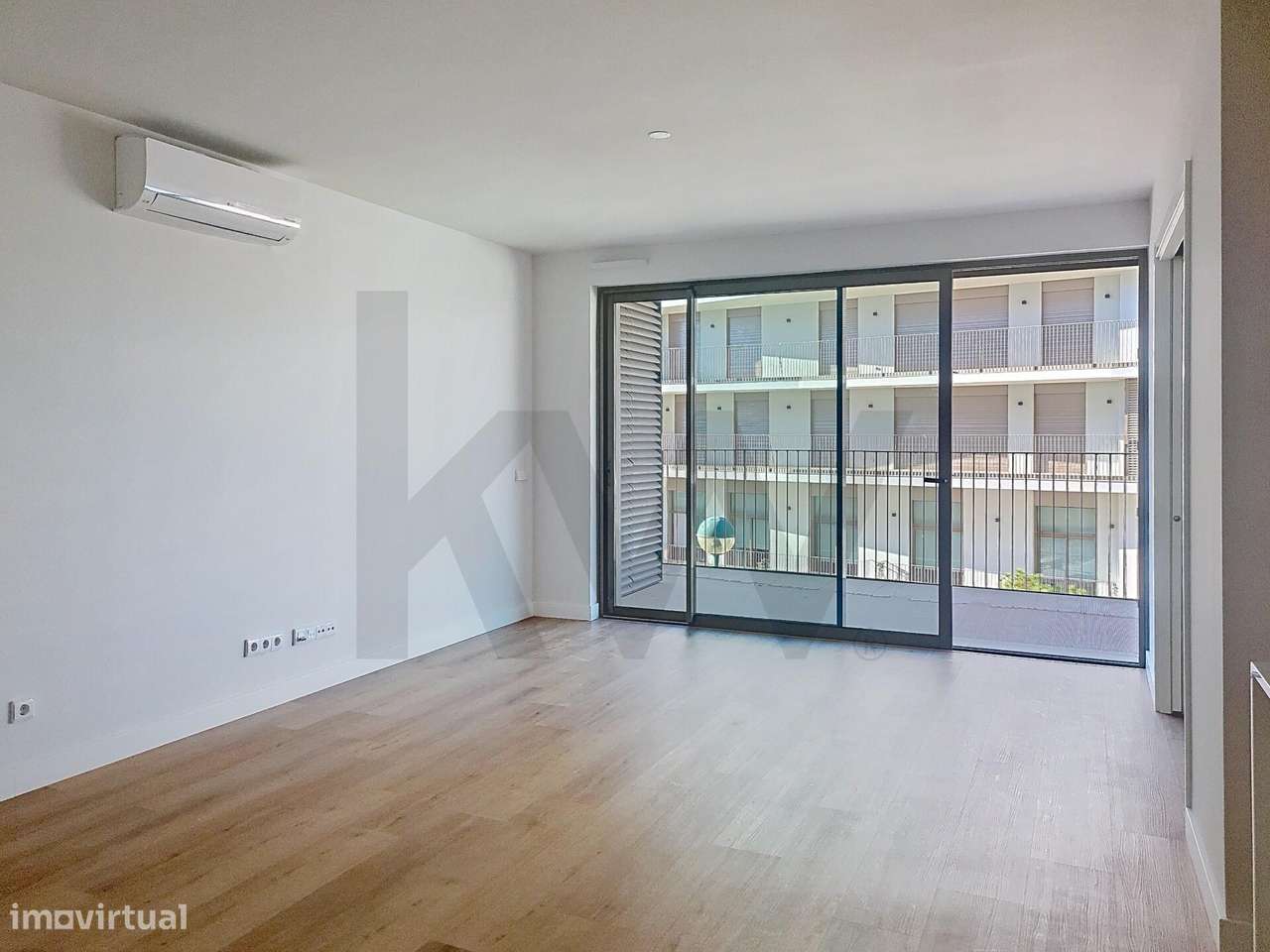 Apartamento T2+1 de 121,9 m2  área bruta com Estacionamento e Arrecada - Grande imagem: 4/22