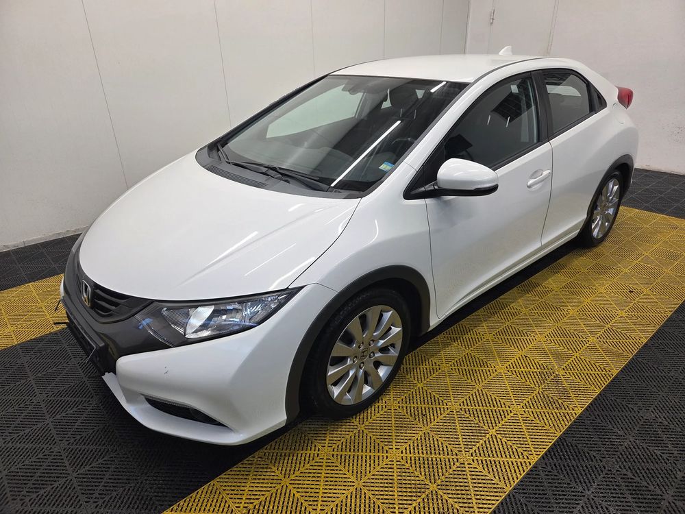 Honda Civic IX 1.8 Executive NAVI 2012