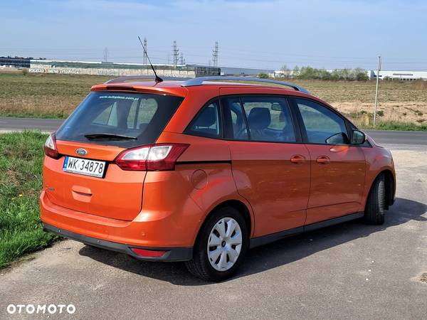 Ford Grand C-MAX - 4