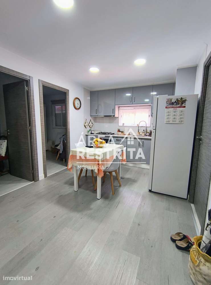 Moradia T2 pré-fabricada em Fernão Ferro - Parque Verde - Grande imagem: 5/10