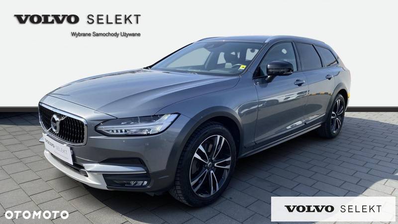 Volvo V90 Cross Country - 1