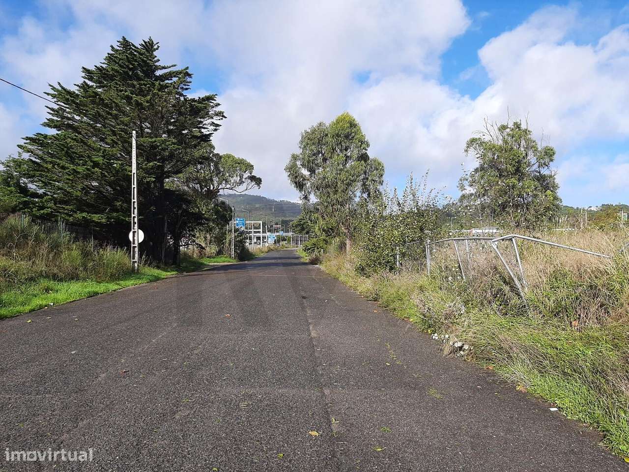 Oportunidade Única: Terreno Industrial de 2,4 ha com Localização Premi - Grande imagem: 3/9