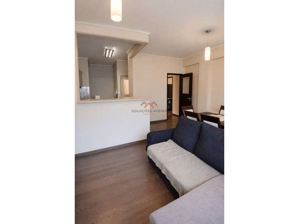 Apartamento T3 em Azurva-0