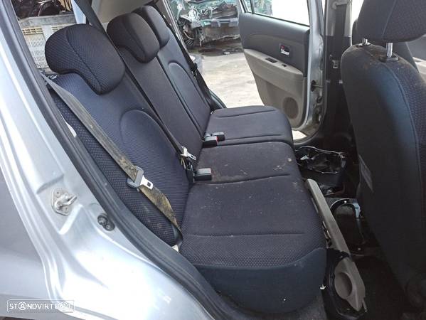 Conjunto De Bancos Daihatsu Sirion (M3_) - 6