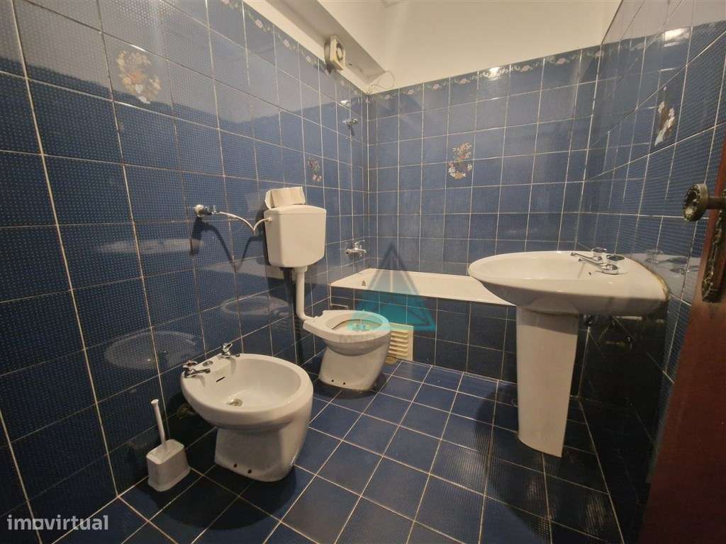 T3 Arrentela * * * 1 ANDAR * BOAS ÁREAS-6