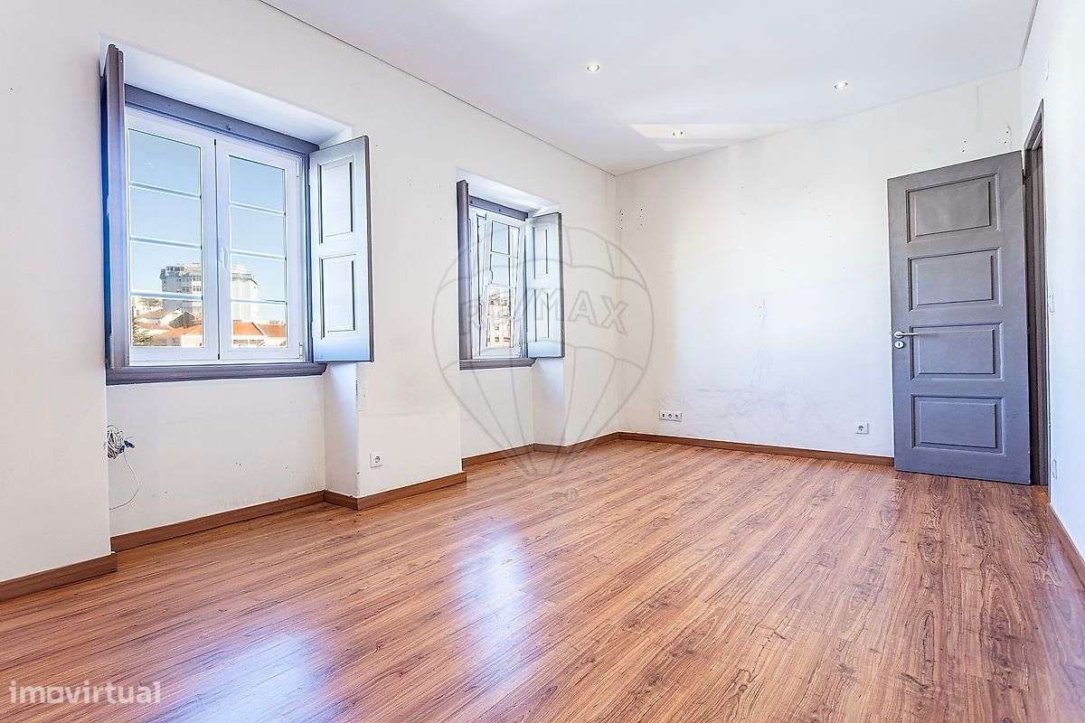 Apartamento T1 para venda - Grande imagem: 2/37