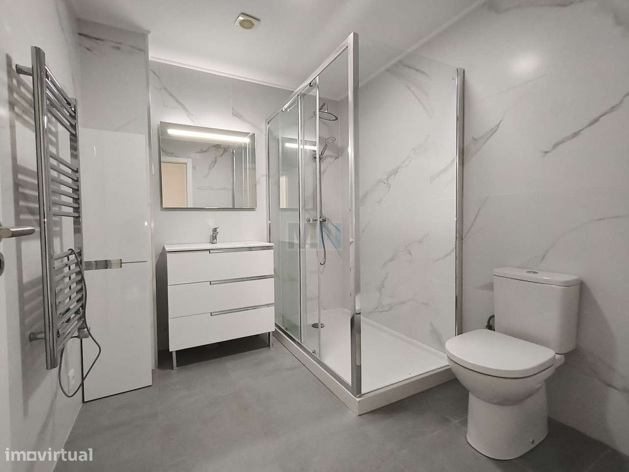 T3 com Garagem em Santa Clara-16