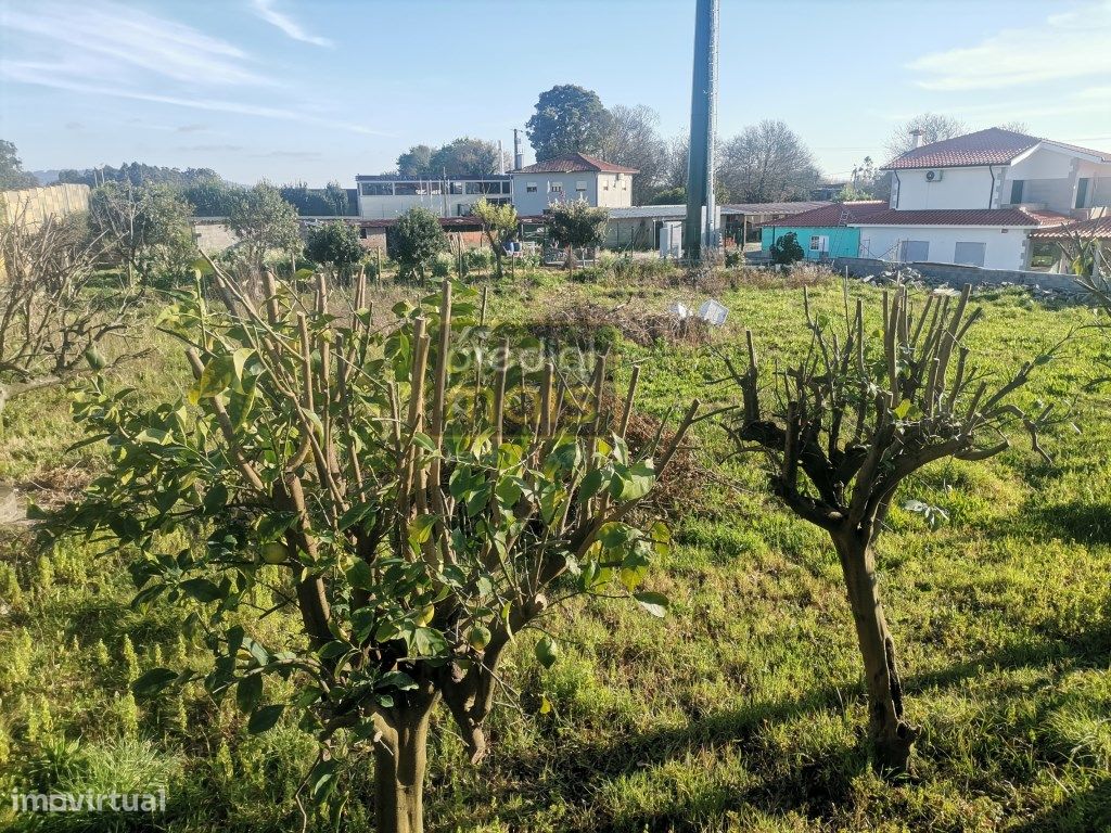 TERRENO PARA CONSTRUÇÃO - Requião