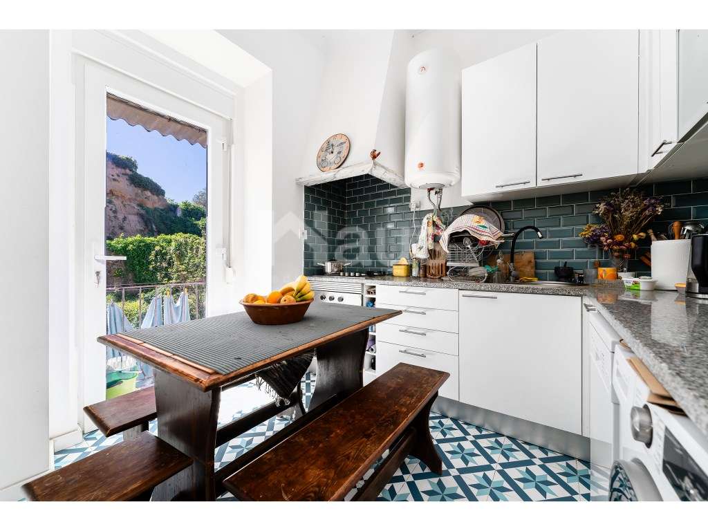 Prédio para venda na Baia do Seixal-10