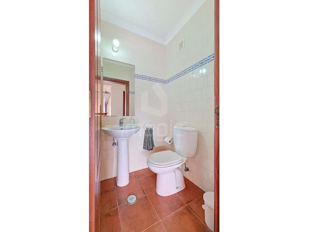 Moradia T4 isolada, usada, Encarnação - Mafra-38