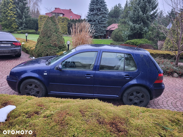 Volkswagen Golf IV 2.3 V5 4Mot Highline - 12