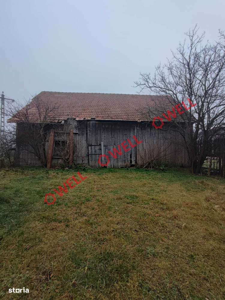 Șură și teren intravilan de vânzare în Chichiș! - Imagine principală: 2/9