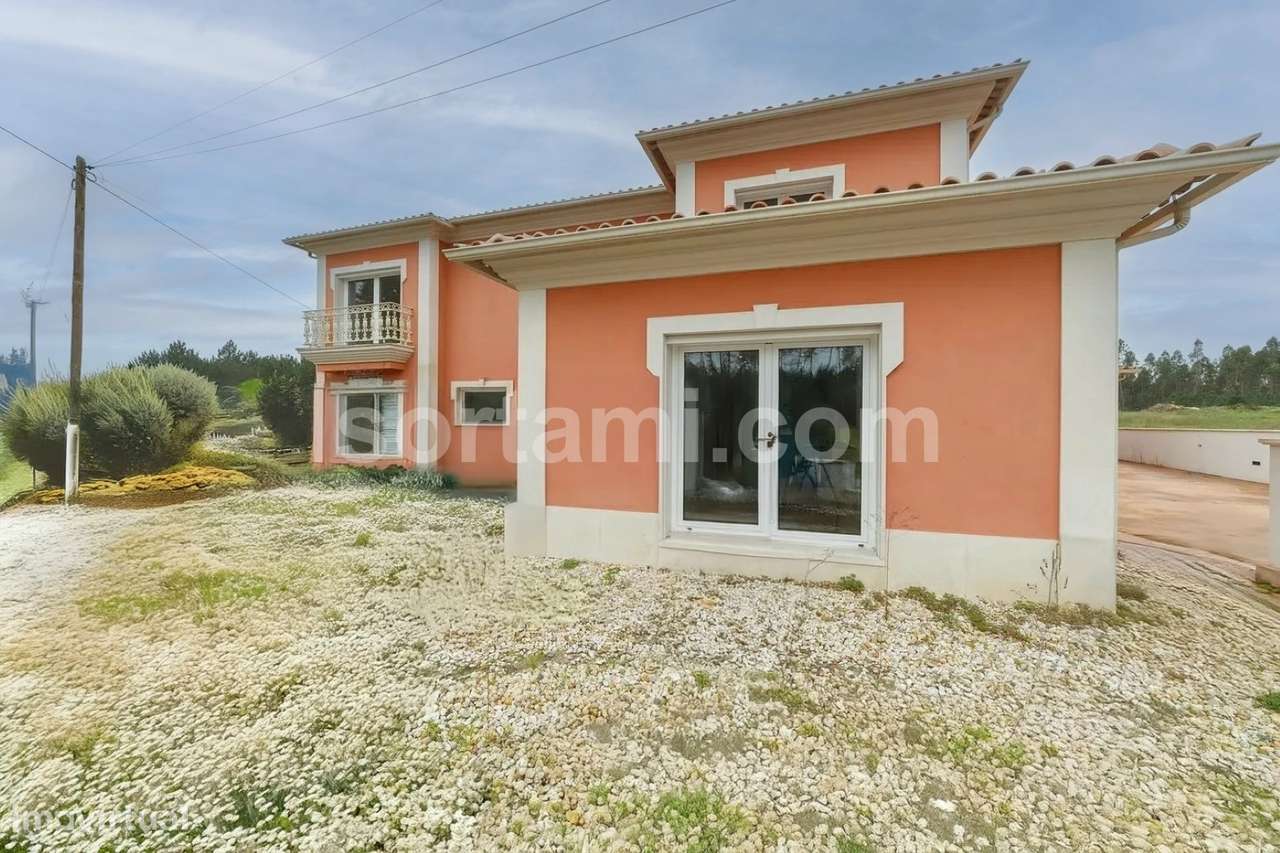 Moradia Isolada T7 Venda em Bidoeira de Cima,Leiria - Grande imagem: 2/43