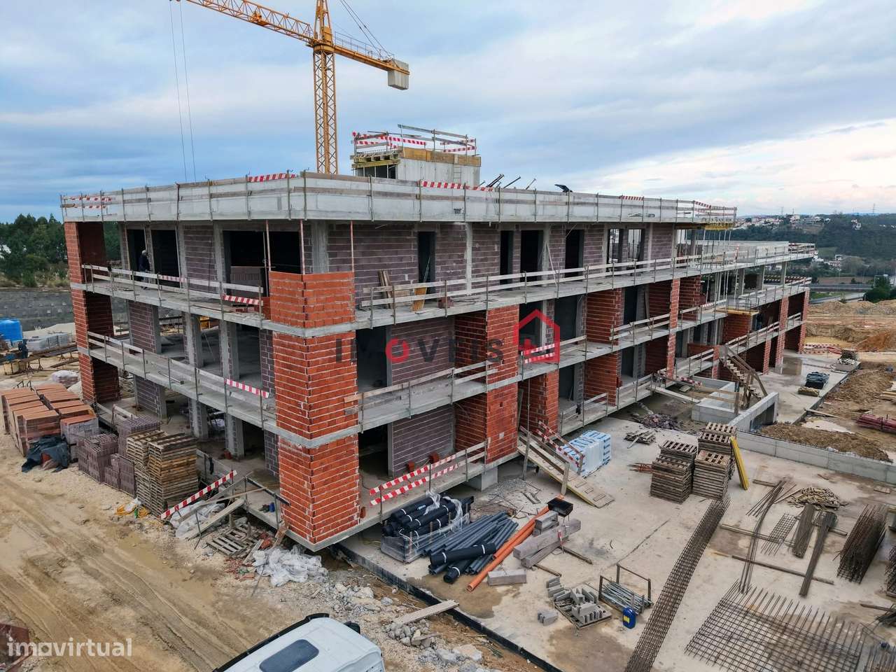 Apartamento T2 - Golden Wolf  - Telheiro, Leiria - Grande imagem: 4/24