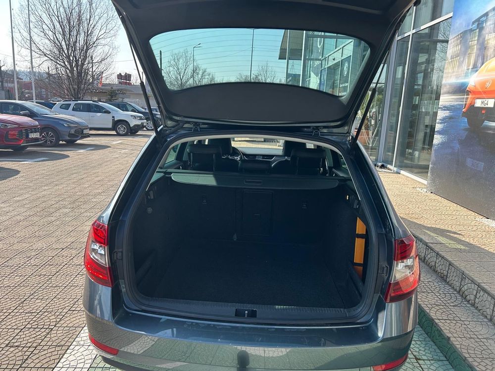 Skoda Octavia - foto 15