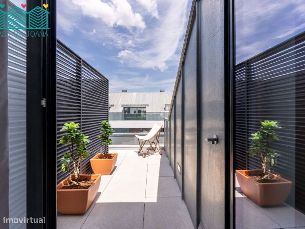 Apartamento T3 Duplex com Lugares de Garagem em Aveiro-16