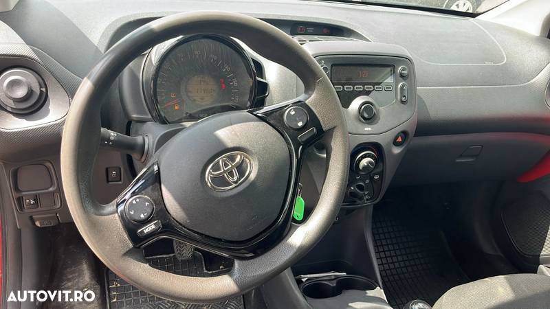 Toyota Aygo - 10