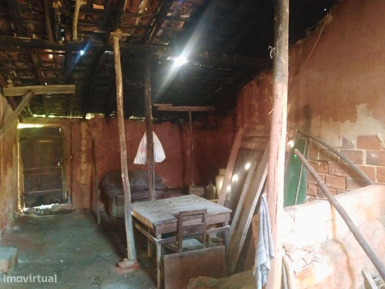 Moradia em ruina, em Trêmes - Grande imagem: 4/15