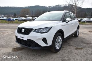 SEAT Arona Hak holowniczy czujniki parkowania przód tył kamera cofania