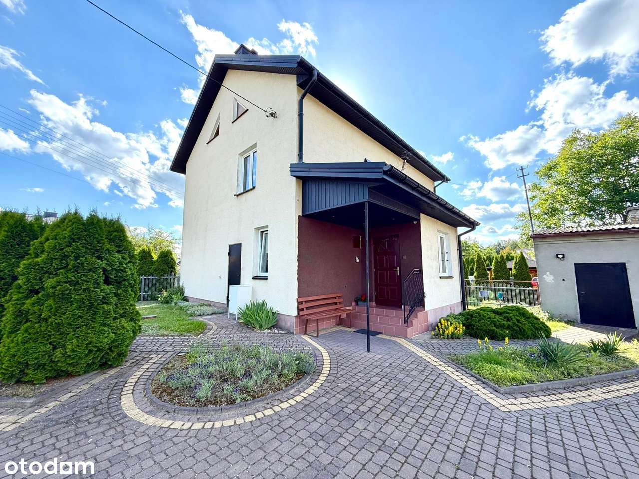 Dom 140 m2 z budynkami gospodarczymi i działką 1 HA, 5 km od Siedlec