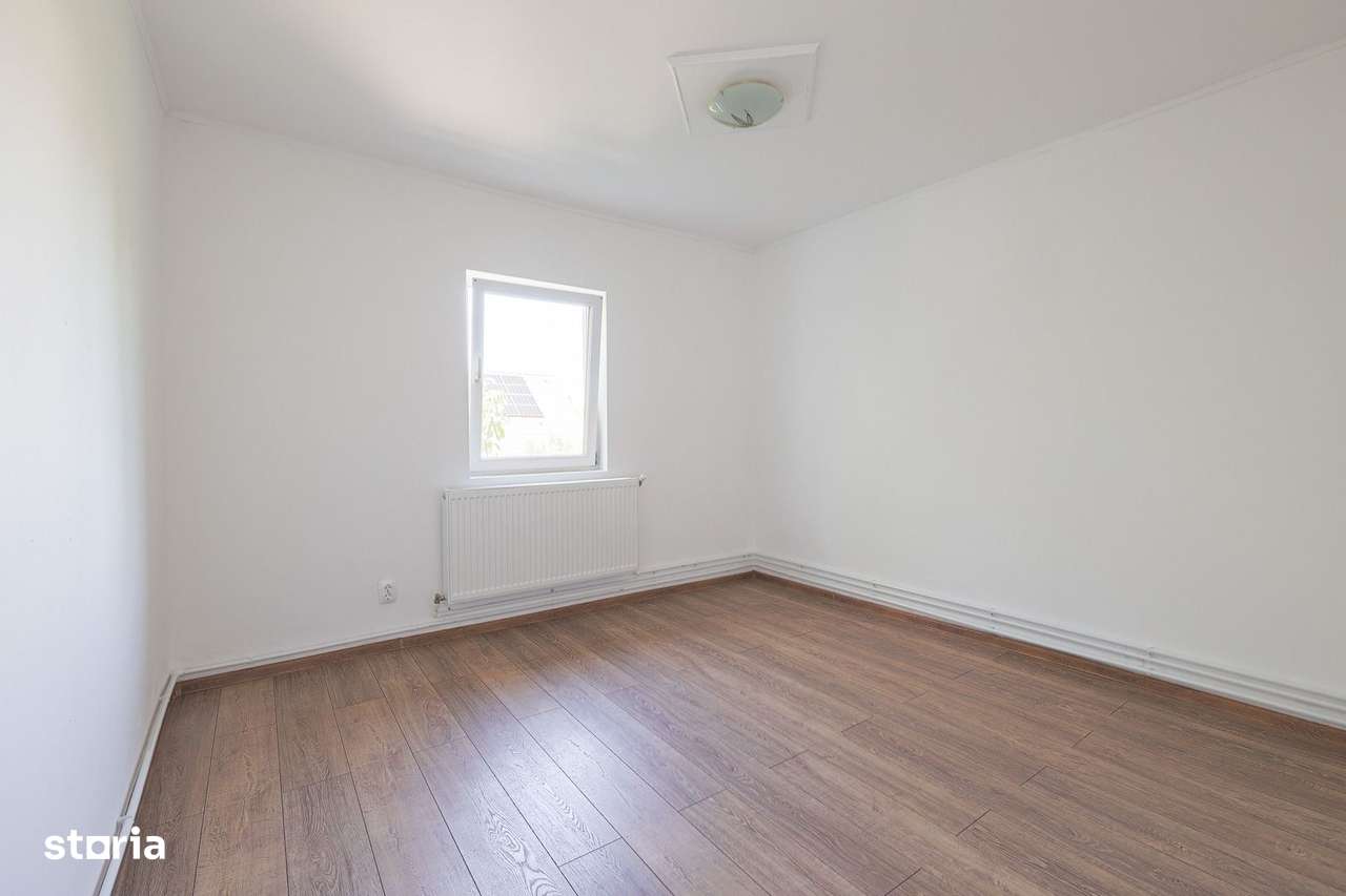 PRET NOU! Apartament 1 camera - renovat - Parneava, Arad - COMISION 0 - Imagine principală: 2/7