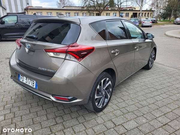 Toyota Auris 1.8 VVT-i Hybrid Automatik Design Edition - 5