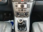 Opel Antara - 38