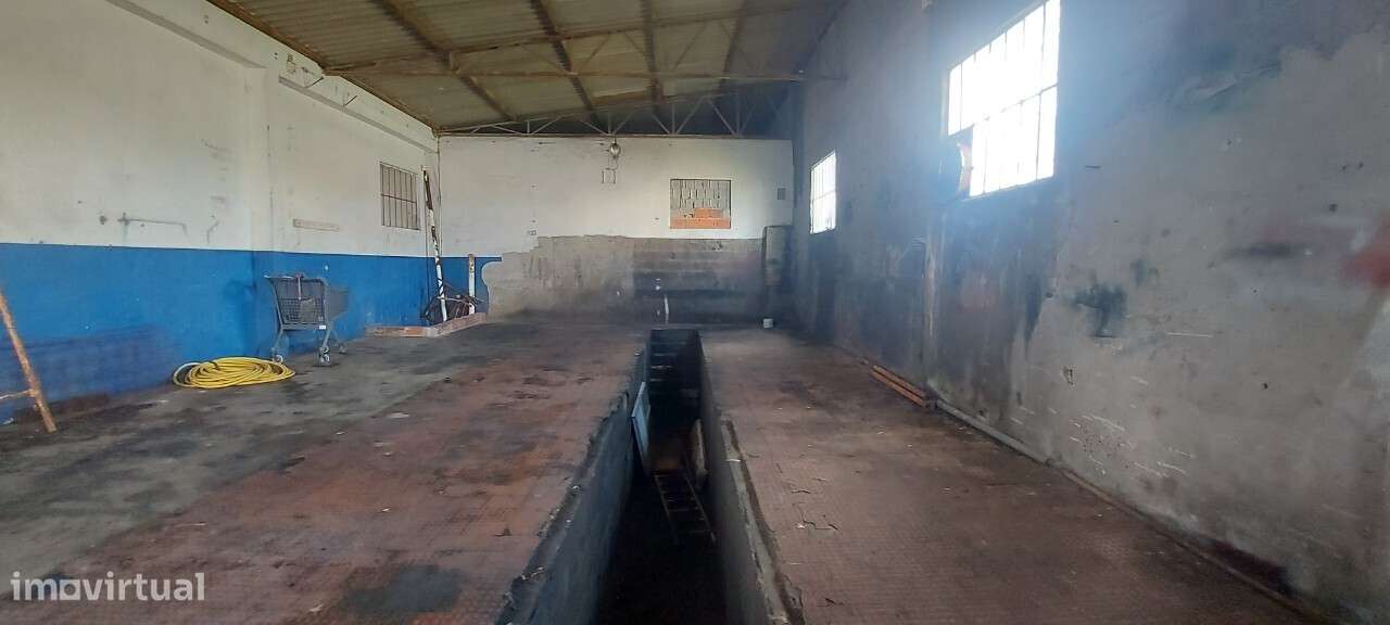 Venda judicial - Armazéns com terreno em Lavos, Figueira da Foz - Grande imagem: 4/31