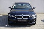 BMW Seria 3 318i - 2