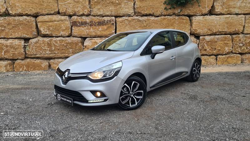 Renault Clio - 1