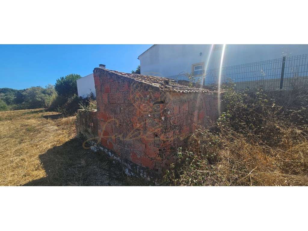 Terreno para construção de 2 Moradias!-13