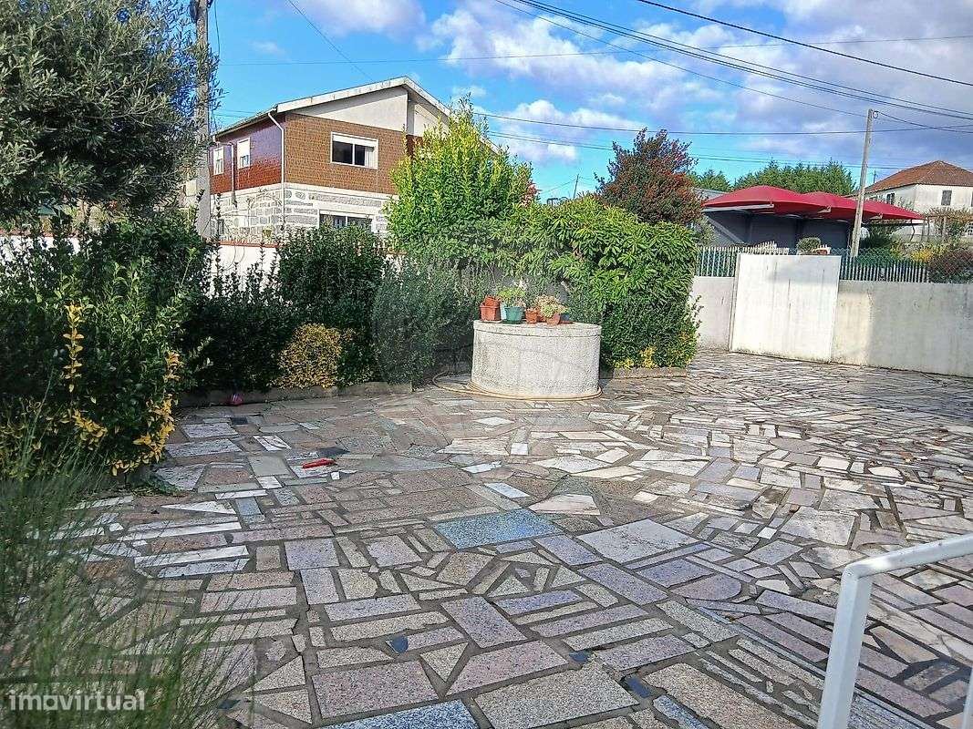 Moradia T2 para venda-7