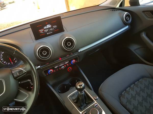 Audi A3 Sportback 1.6 TDI Attraction Ultra - 49