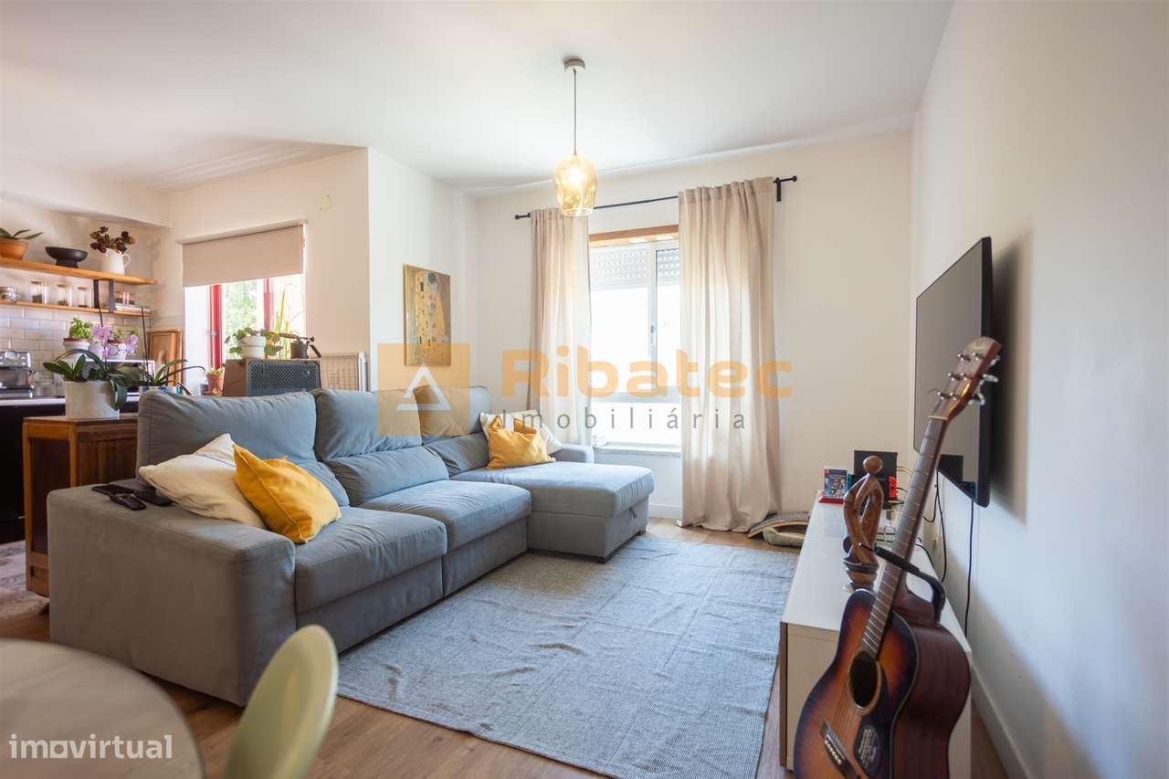 Apartamento T3 no Monte da Caparica-6