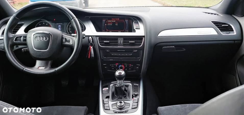 Audi A4 Avant 2.0 TFSI quattro S line Sportpaket - 29