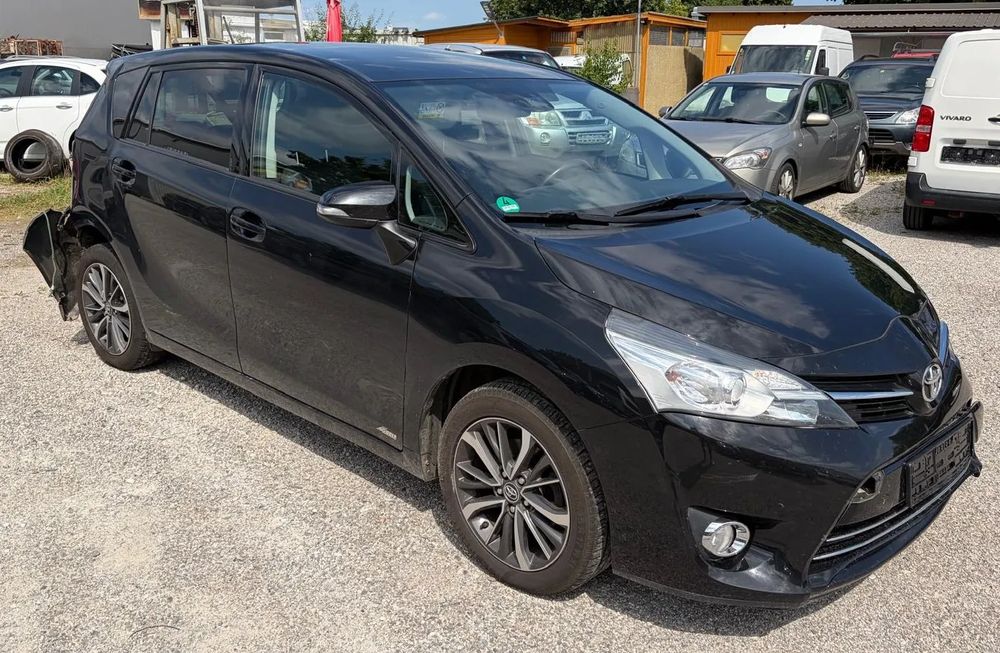 Toyota Verso 2016