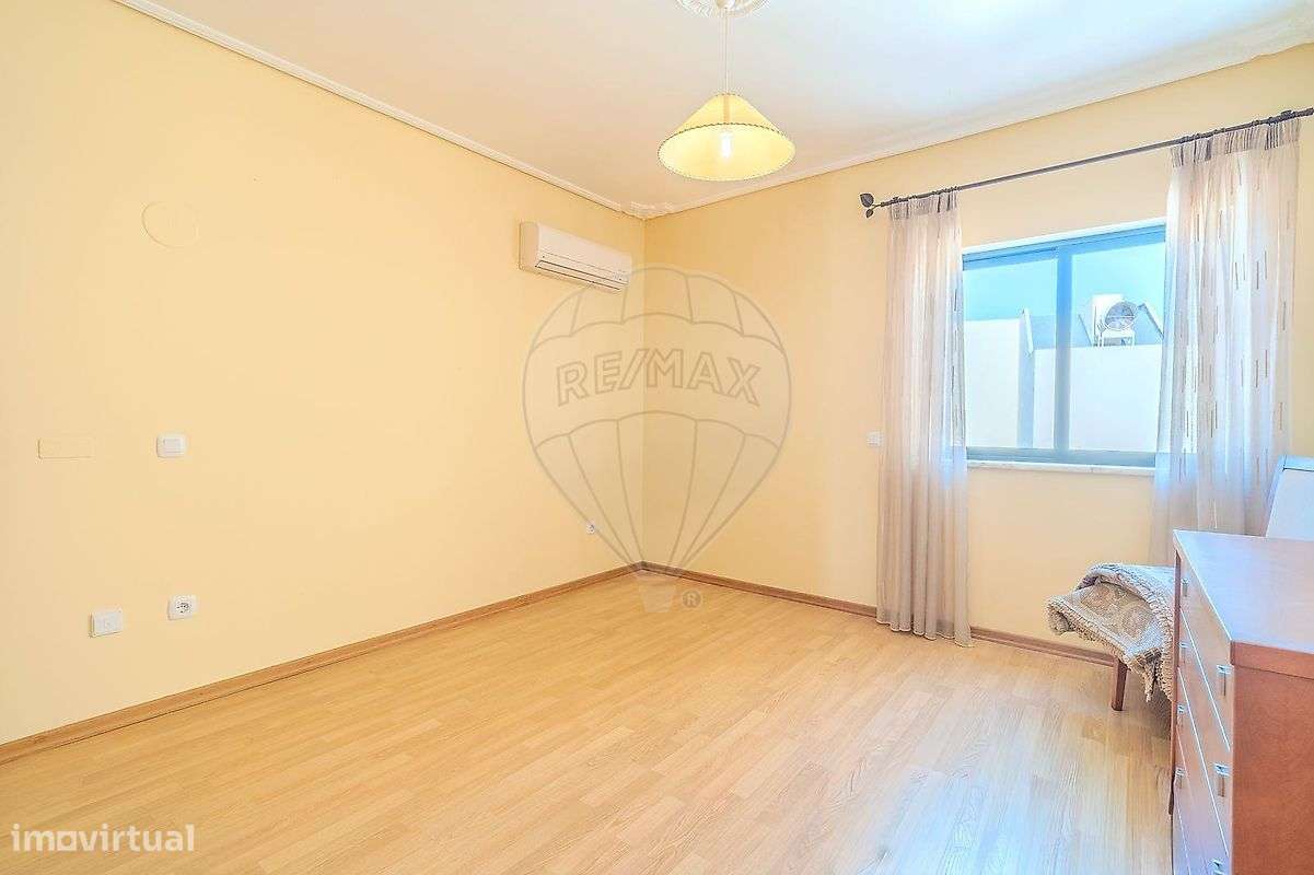 Apartamento T4 para venda-9