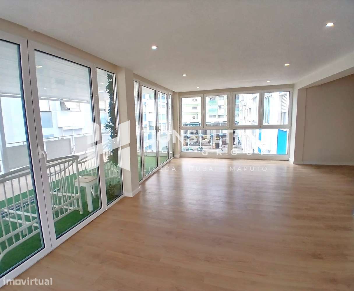 Apartamento T3 Venda em Odivelas,Odivelas-8