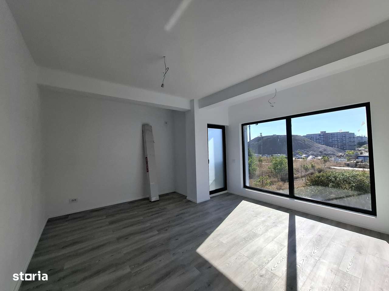 Vila cu 4 camere, tip duplex, zona Albert-8