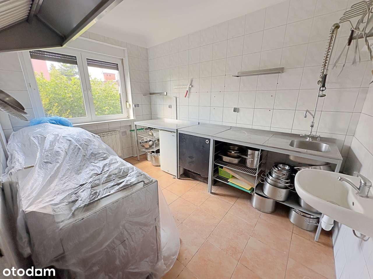 Budynek mieszkalno-usługowy ul. Częstochowska 91a w Kaliszu-10