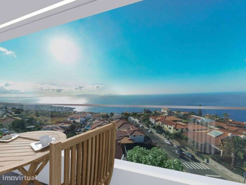 Duplex T2 no Garajau com terraço exclusivo-6