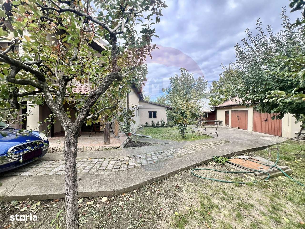 Casă de lemn cu teren generos de 1312 mp de vânzare în Fundulea - Imagine principală: 4/20