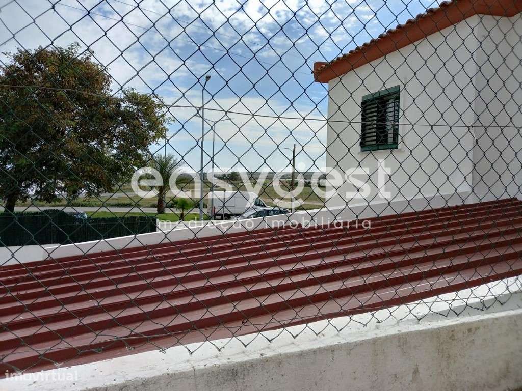 Moradia Unifamiliar em zona de expansão da cidade de Beja - Grande imagem: 4/24